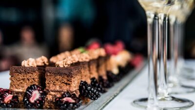 Cake and fizz